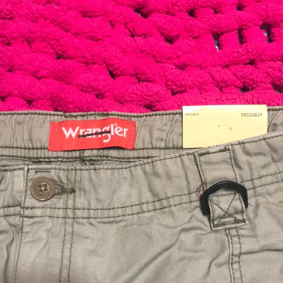 Men’s wrangler shorts - Picture 2 of 7